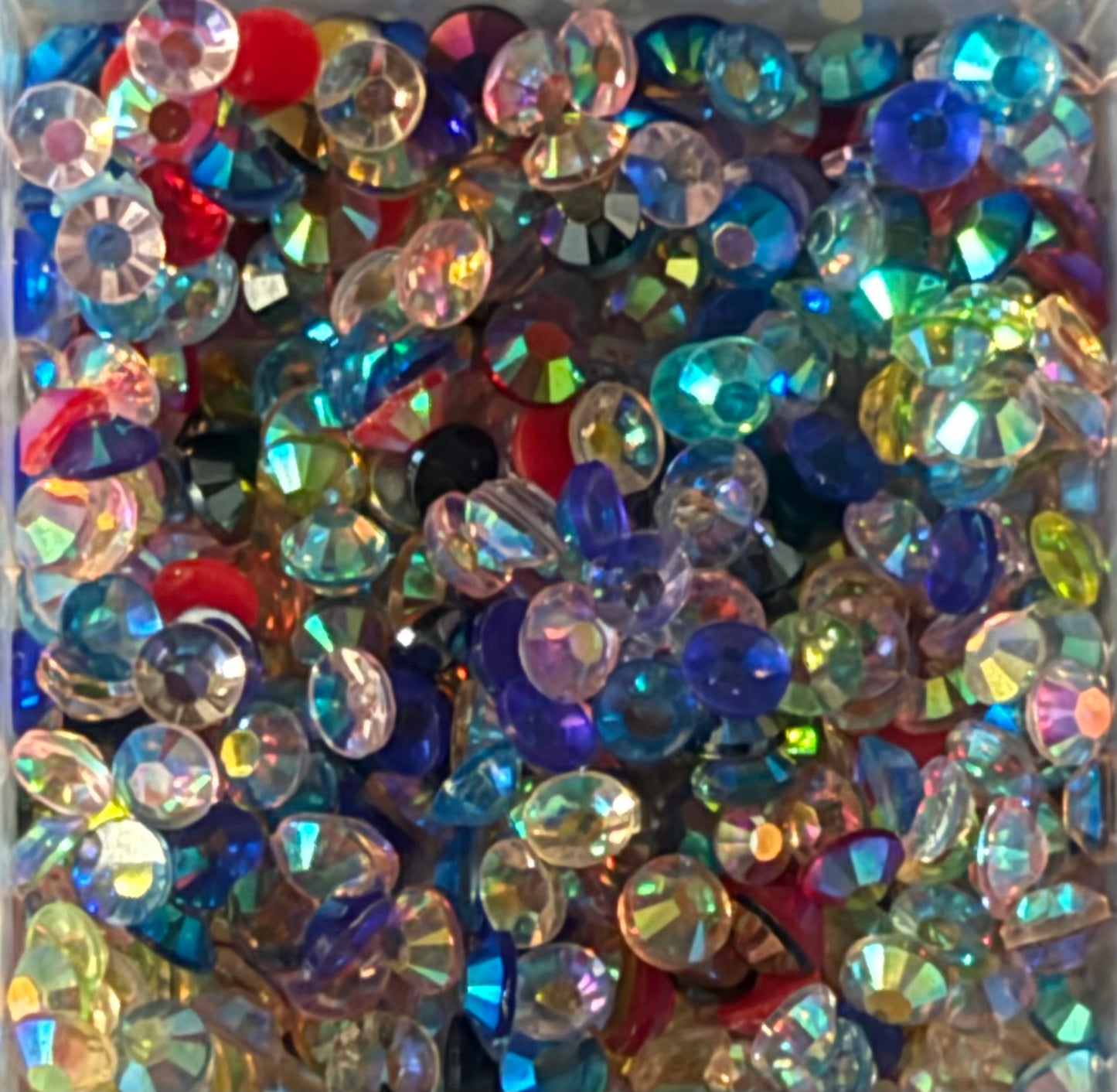 Strasuri Confetti